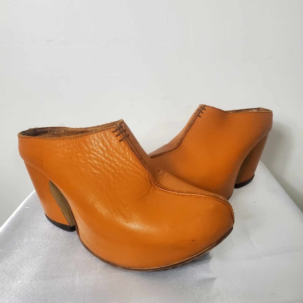 John Fluevog Scout Leather Mule